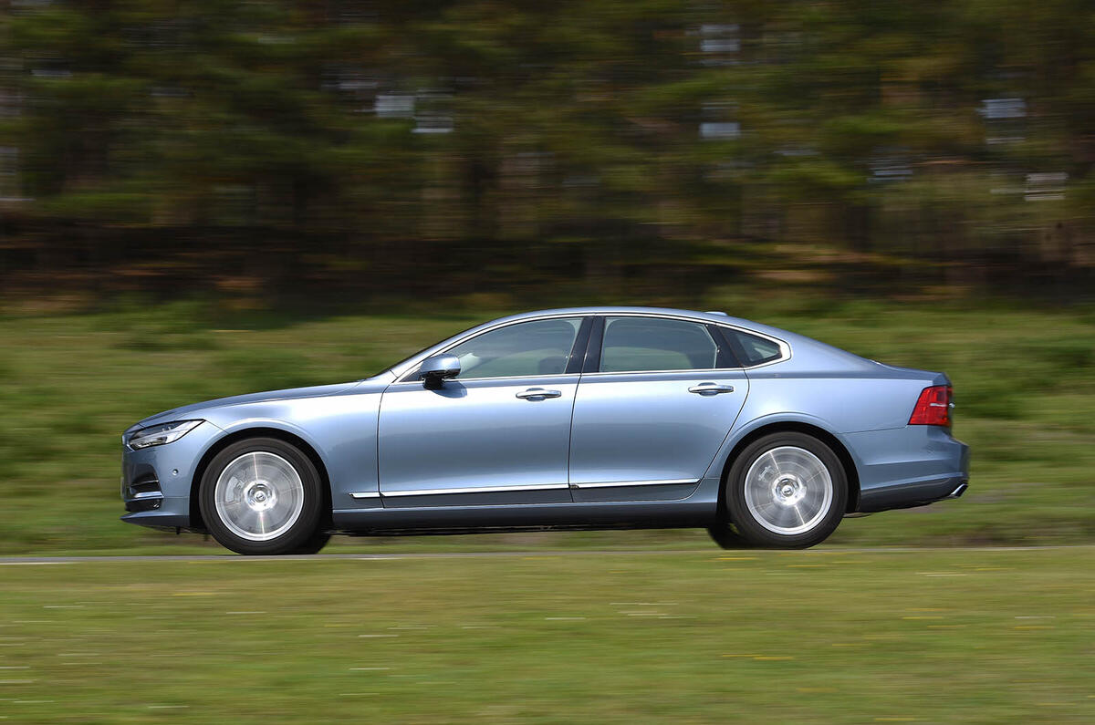 2016 Volvo S90 D4 First Drive Autocar 8045