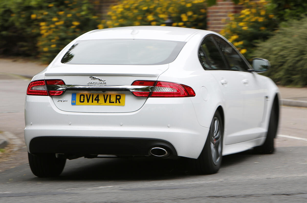 Jaguar xf r sport