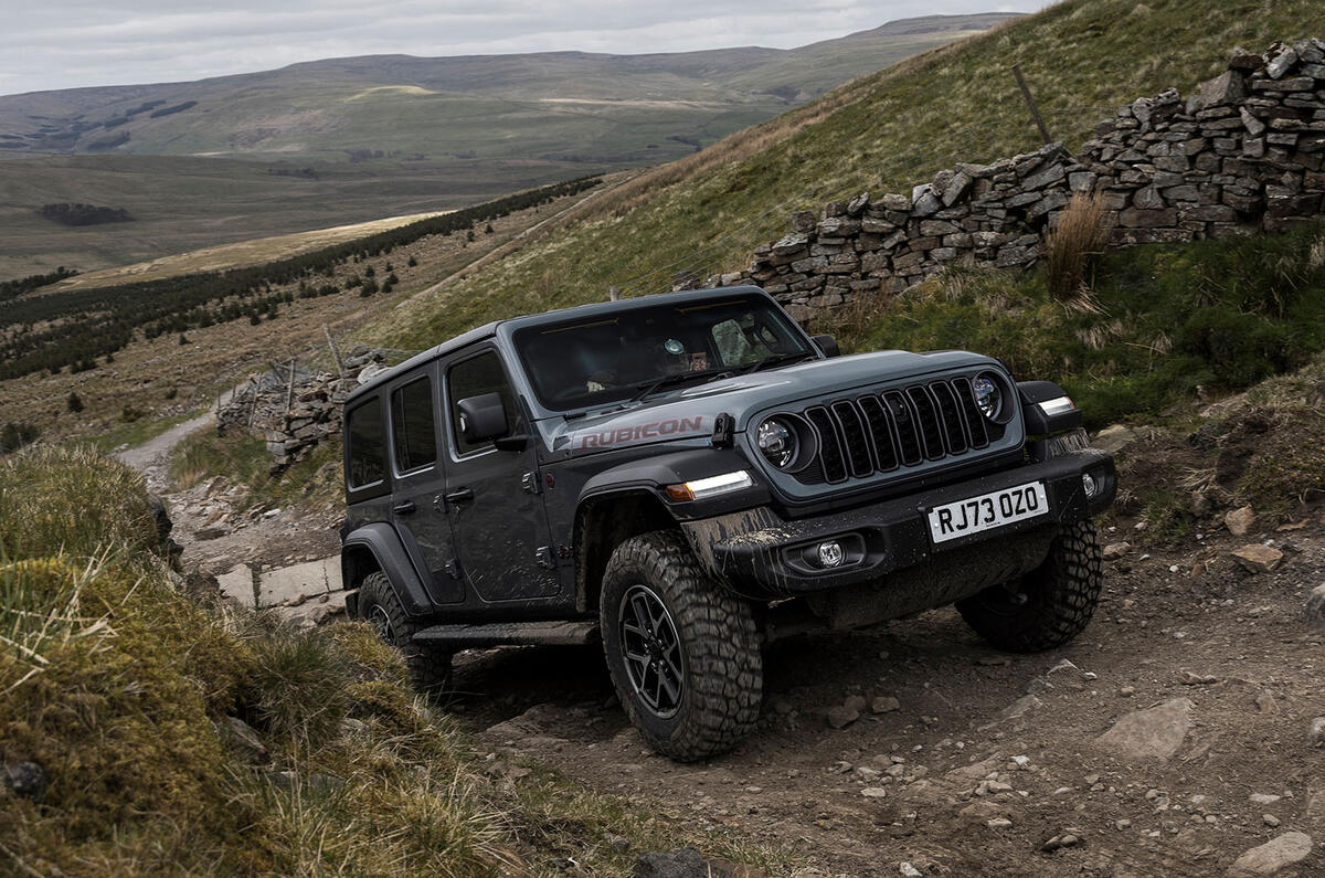 jeep wrangler avis 2024 23 tout terrain