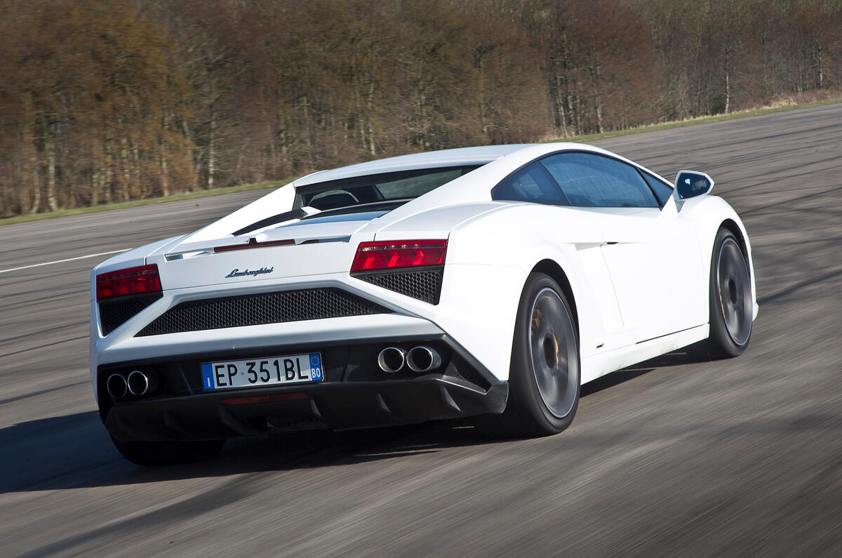 Lamborghini Gallardo LP560-4 First Drive Review | Autocar