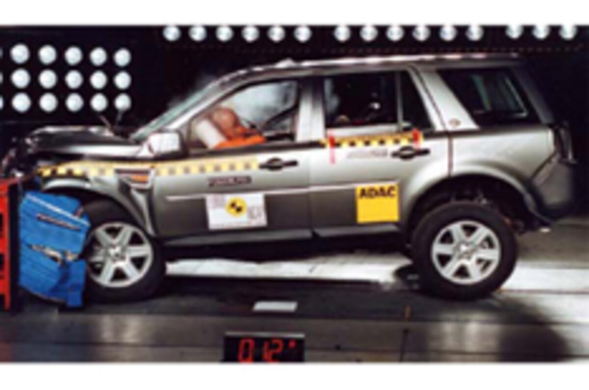 Freelander Gets Top Crash Test Score Autocar