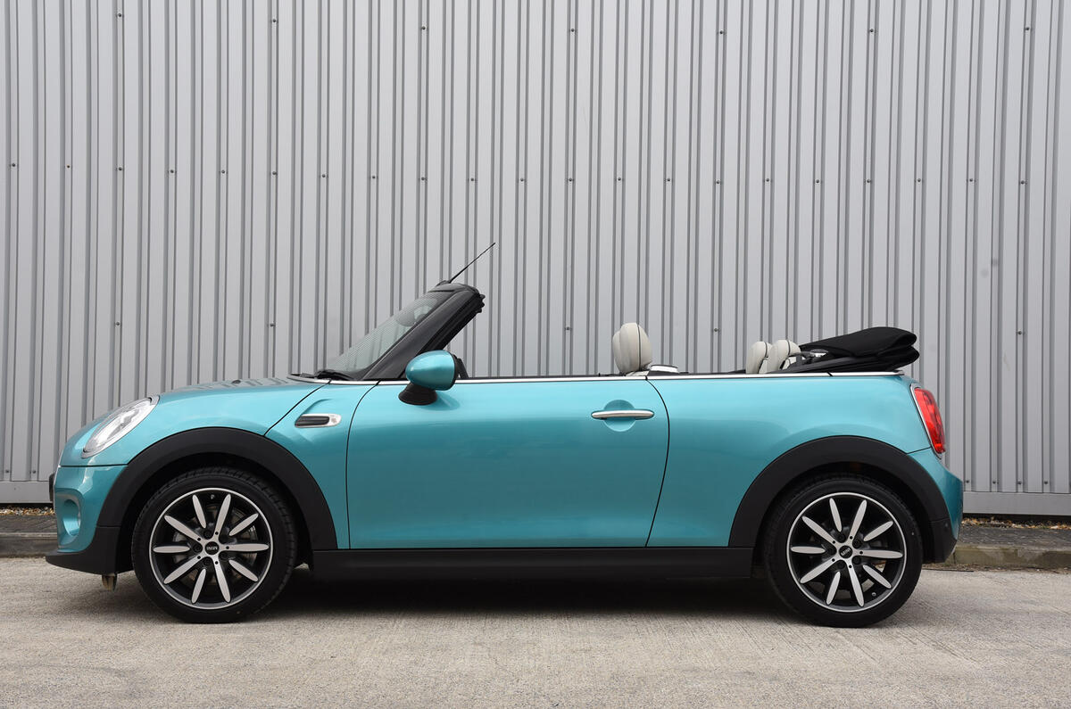 ground proper test (2019) Autocar  Convertible  Review Mini