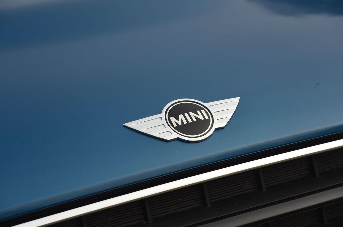 Badge Mini Countryman