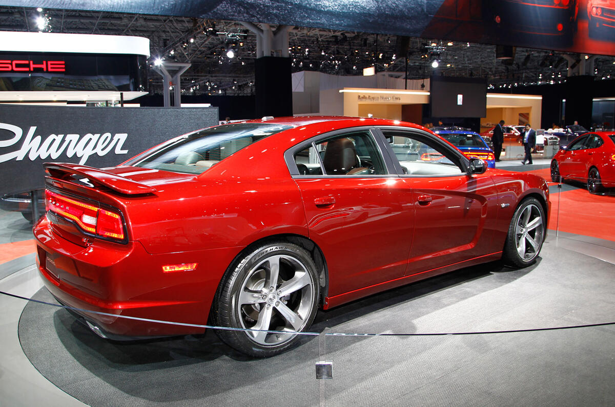 New look for 2015 Dodge Charger | Autocar