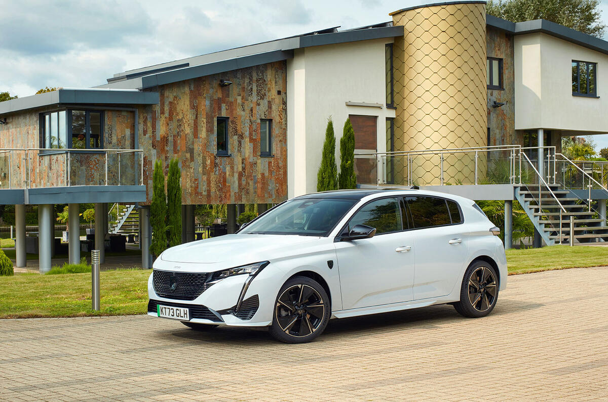 peugeot e 308 avis 2023 15 statique avant