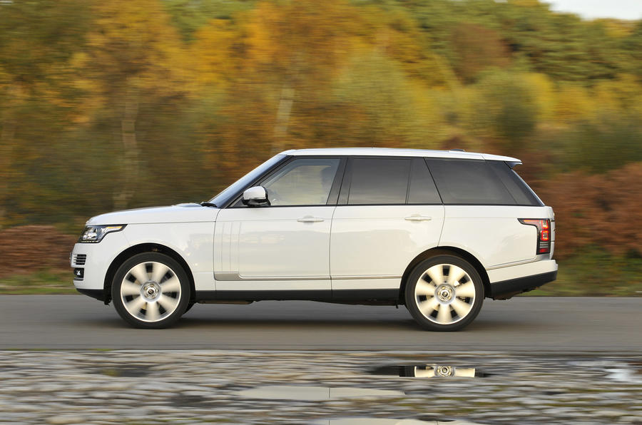 Range Rover Vogue 2019  - Both Engines Are Smooth, With Just A Hint Of.