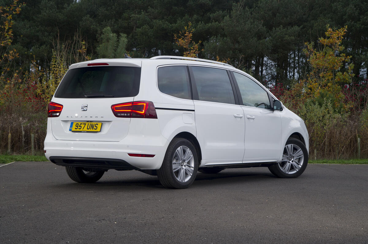 seat alhambra rear quarter