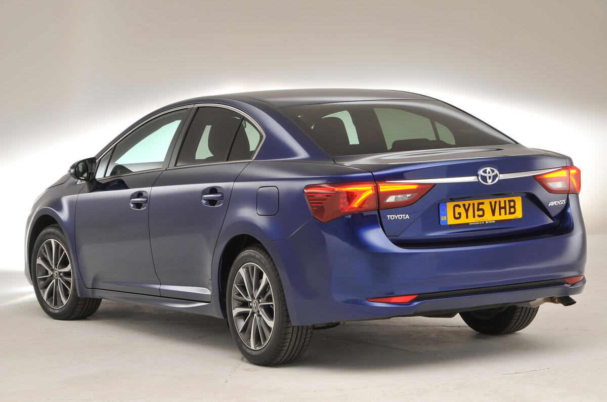 Toyota avensis 2018