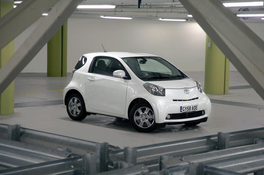 Toyota iq размер колес