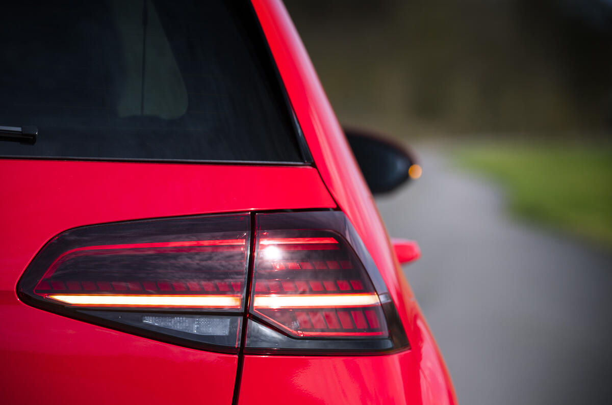 Feux arrière LED de la Volkswagen Golf GTI