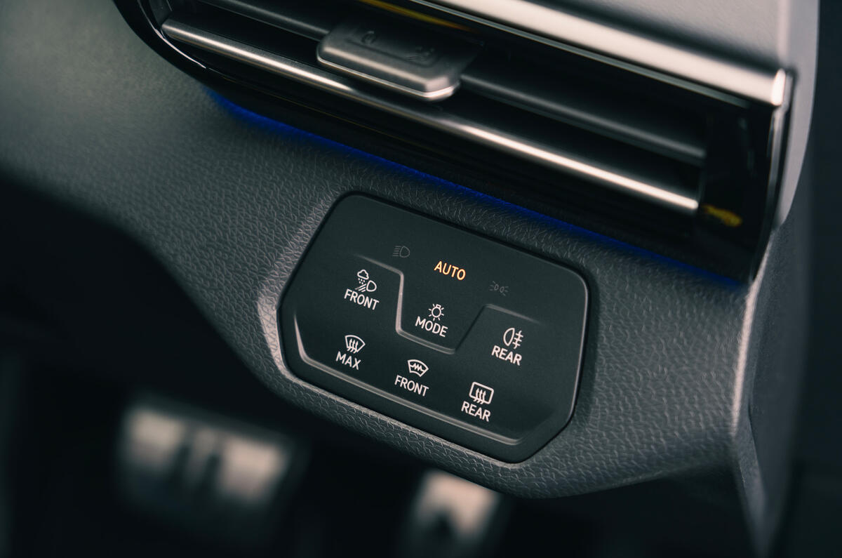 Volkswagen ID 4 touch pad