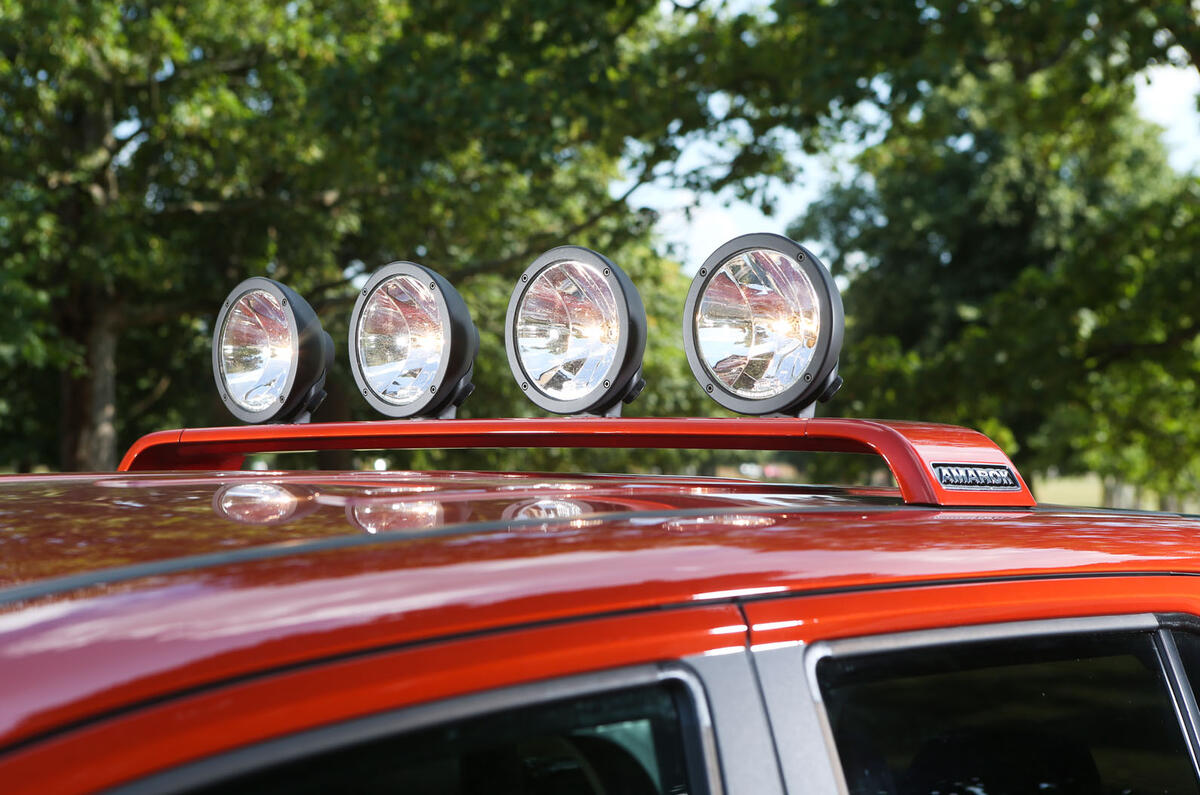 Amarok canyon light bar