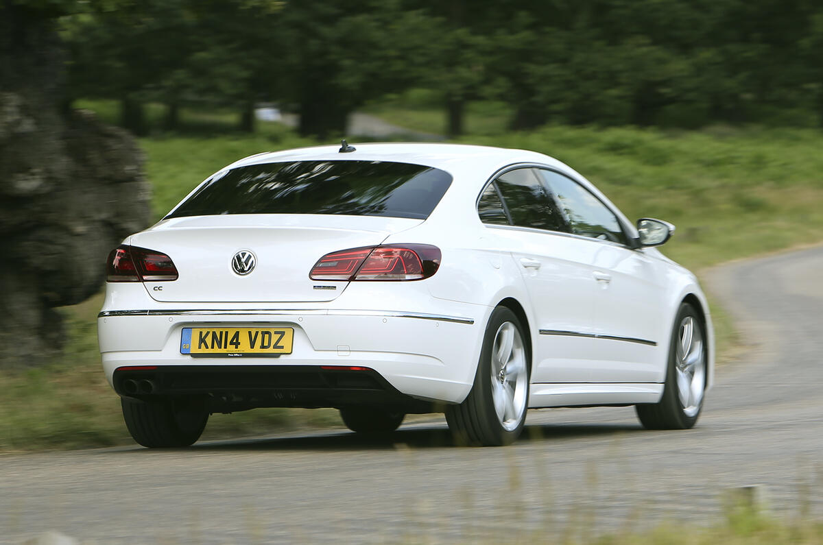 volkswagen-cc-r-line-2-0-tdi-bluemotion-uk-first-drive