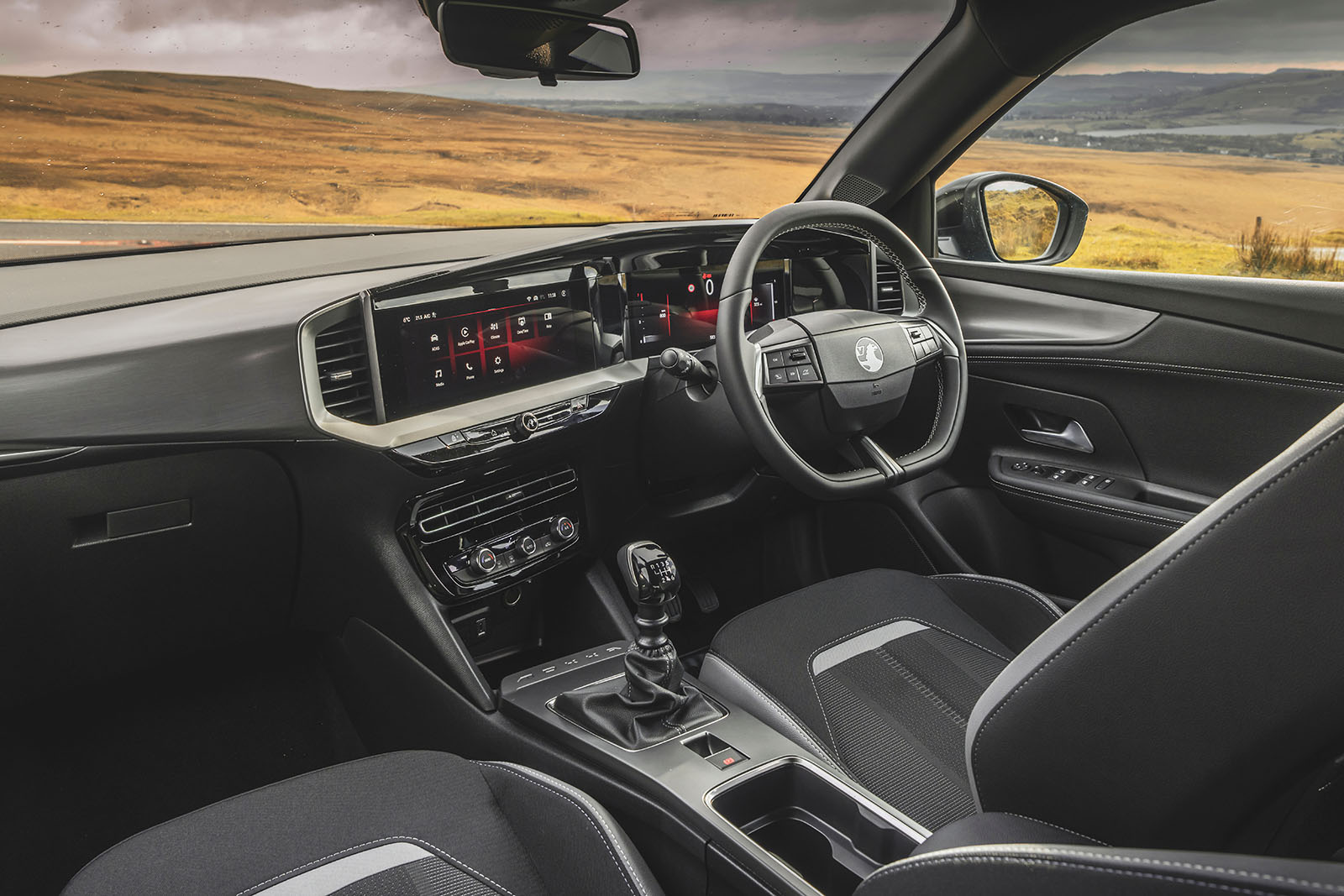 Vauxhall Mokka interior dashboard