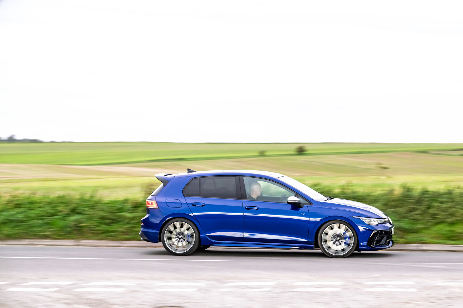 VW Golf R 2024 review pan 0104